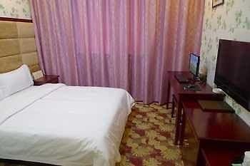 Zhengzhou Youna Hotel Huaihe Road 外观 照片