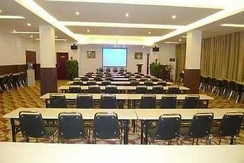 Zhengzhou Youna Hotel Huaihe Road 外观 照片